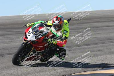 media/Oct-13-2025-Moto Forza (Mon) [[a66d839500]]/3-B Group/Session 2 (Bowl)/